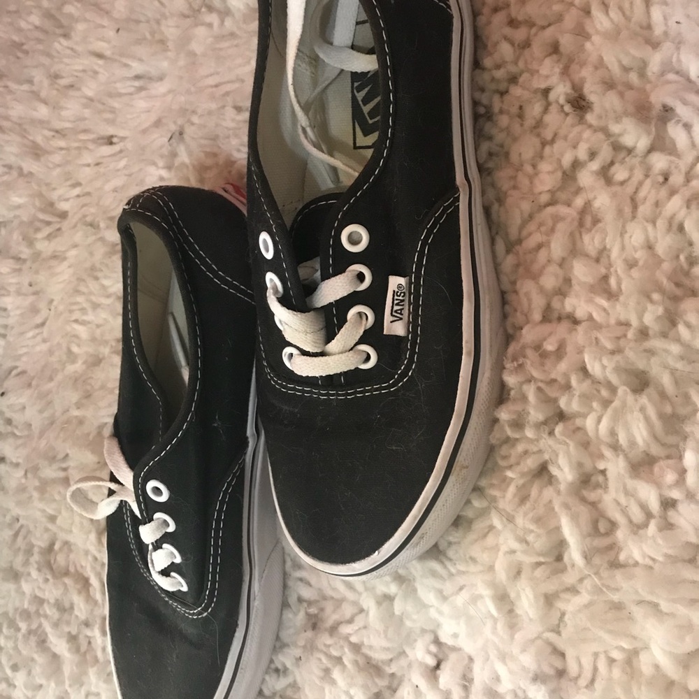 Vans low top shoes